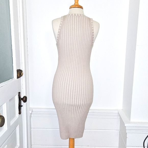 BCBGMaxAzaria midi sweater dress S - Picture 3 of 4